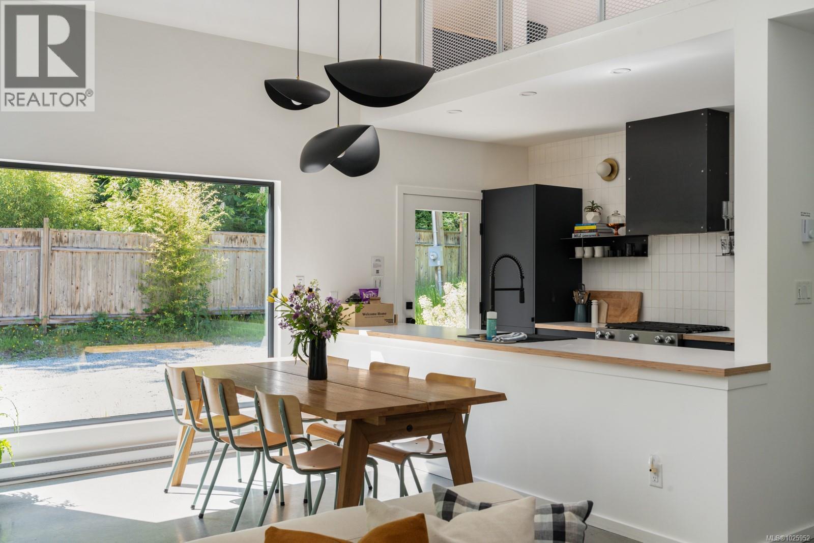  146 Menhinick Drive, Salt Spring