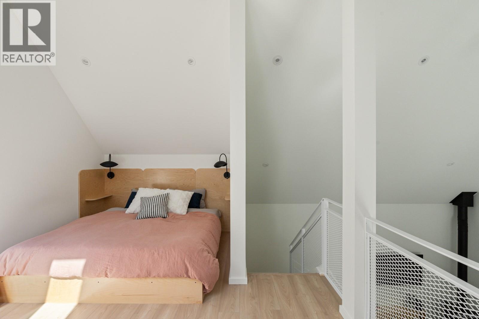  146 Menhinick Drive, Salt Spring