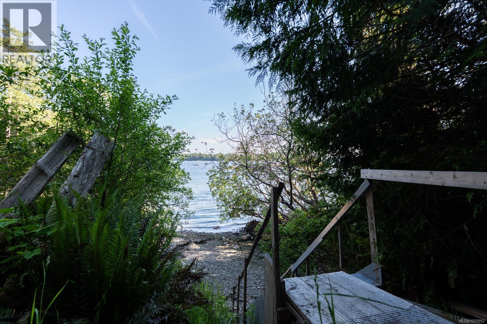  146 Menhinick Drive, Salt Spring