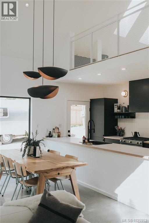  146 Menhinick Drive, Salt Spring