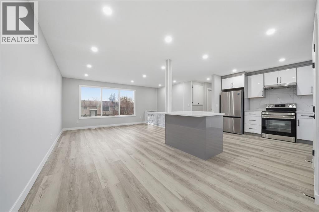 Single Family House Bi-level for Sale in   Street NE Rundle Calgary 