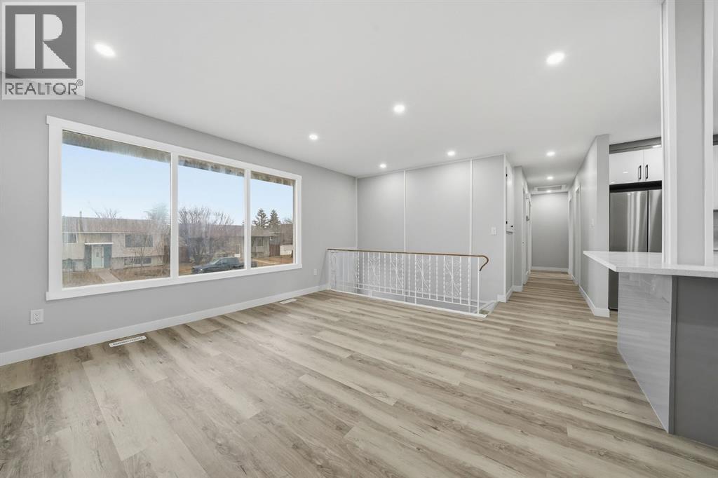 Single Family House Bi-level for Sale in   Street NE Rundle Calgary 