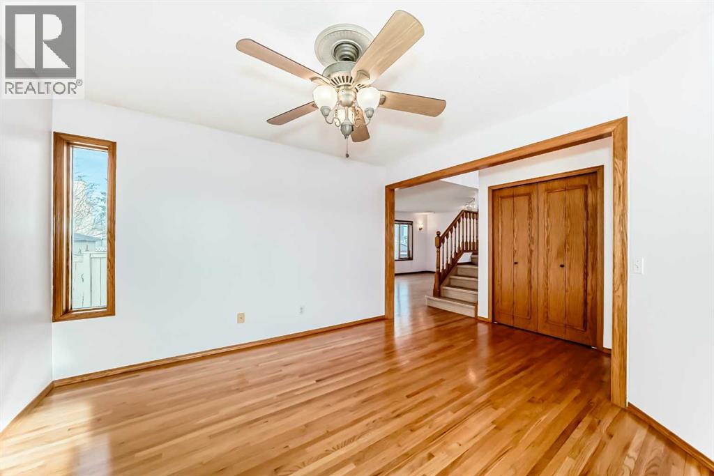 Single Family House for Sale in  Harvest Oak Green NE Harvest Hills Calgary 