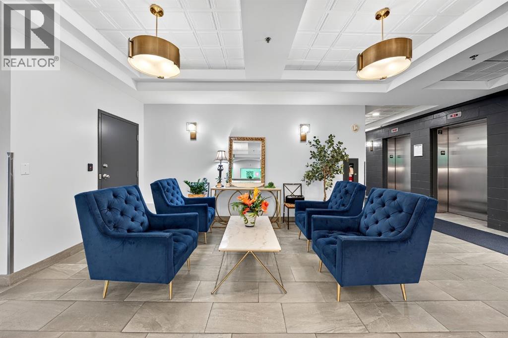 Single Family House for Sale in    Avenue SW Downtown West End Calgary 