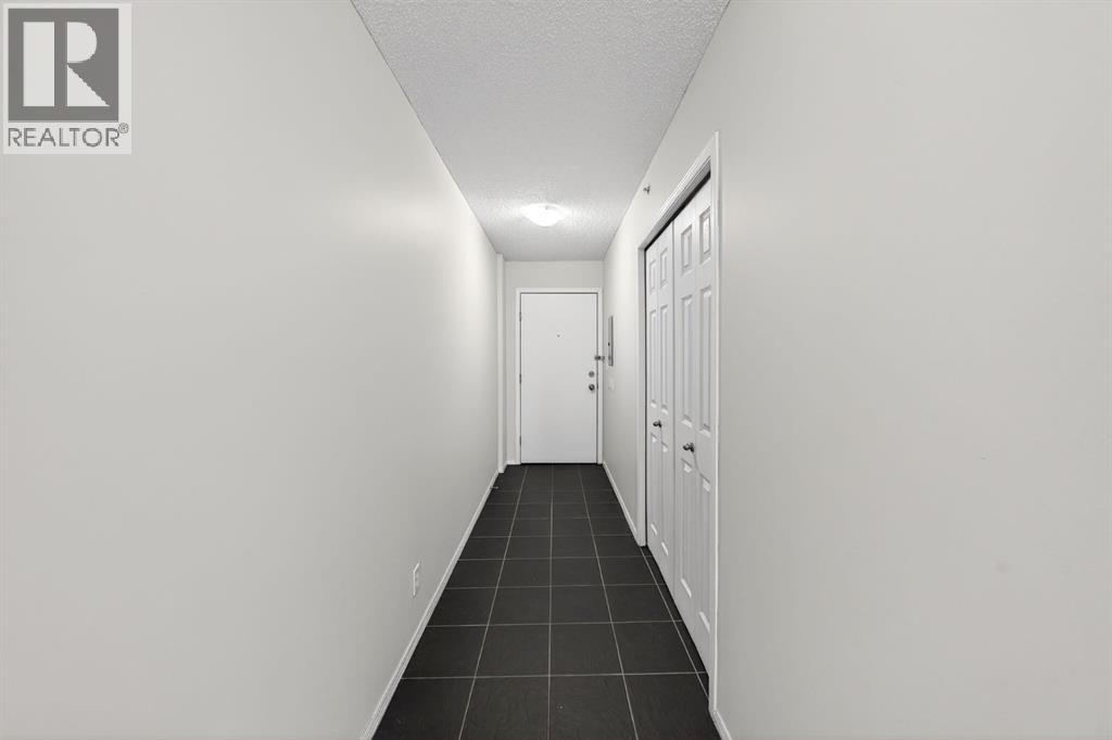 Single Family House for Sale in    Avenue SW Downtown West End Calgary 