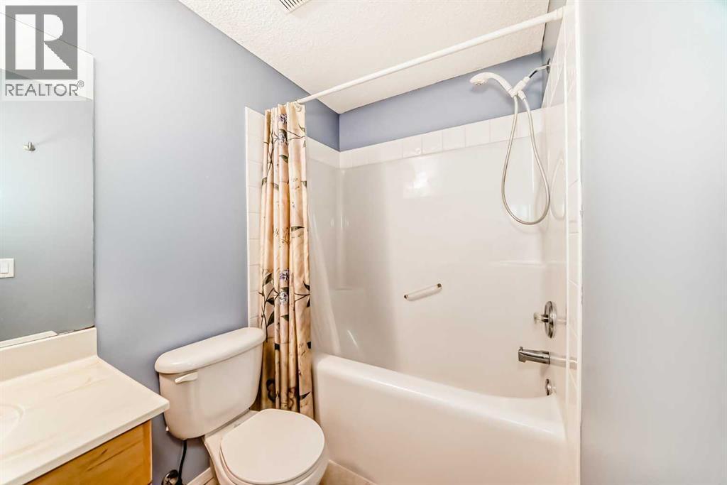 Single Family House for Sale in  Coventry Hills Way NE Coventry Hills Calgary 