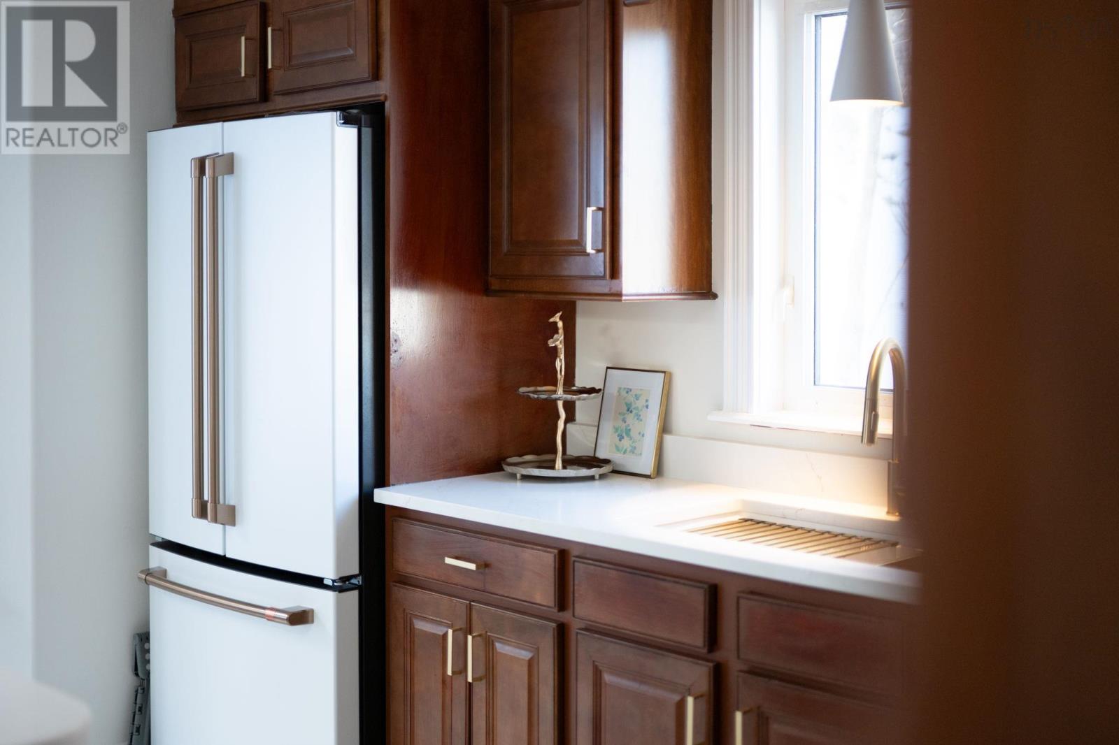 Property 47 of 49 of 8 & 10 Sailboat Lane