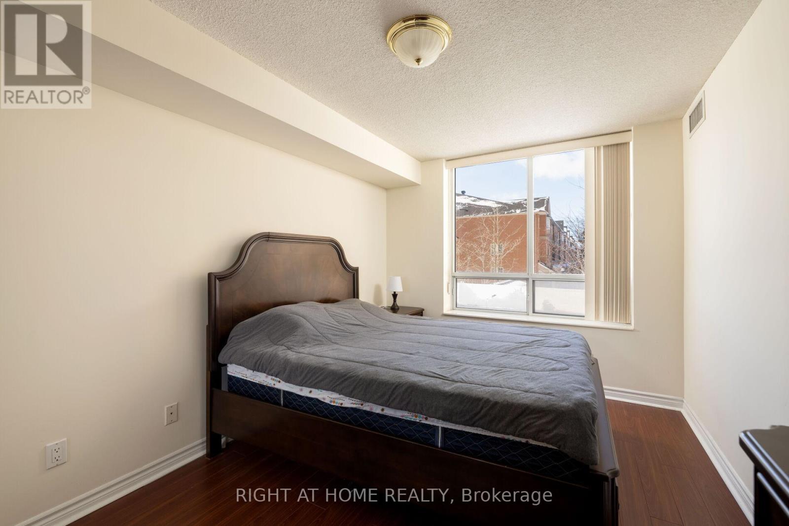 #227 1883 MCNICOLL AVENUE - 10