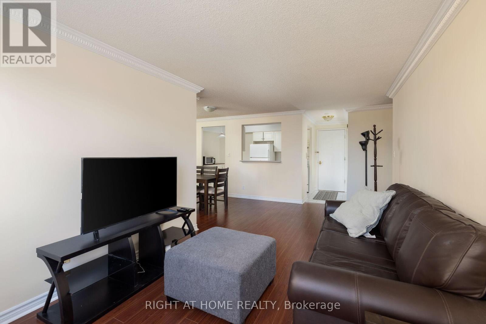 #227 1883 MCNICOLL AVENUE - 5
