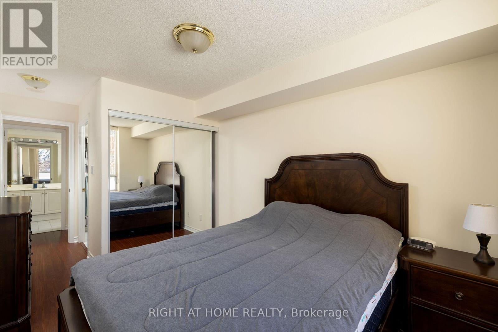 #227 1883 MCNICOLL AVENUE - 9
