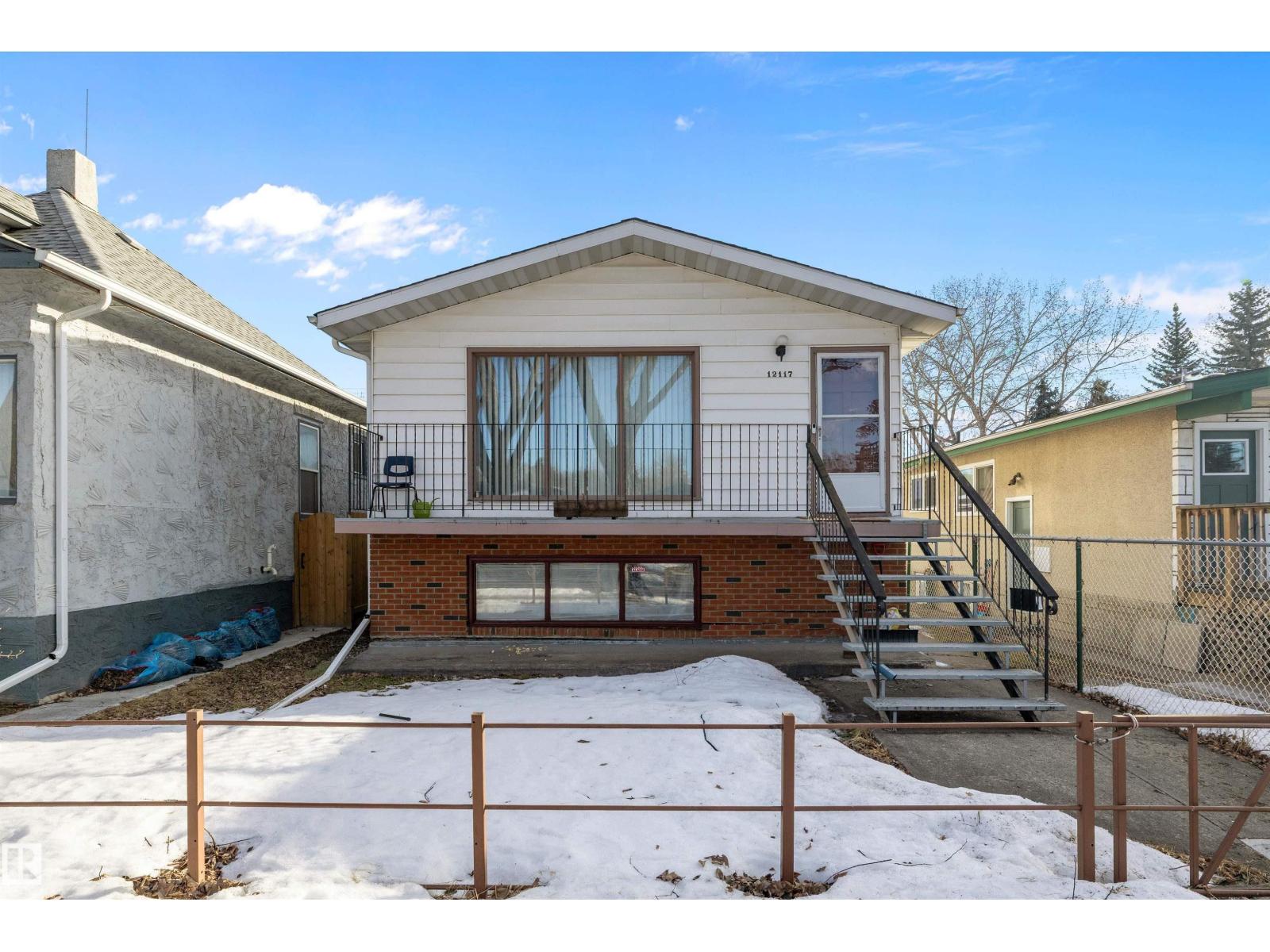 12117 91 ST NW - 1