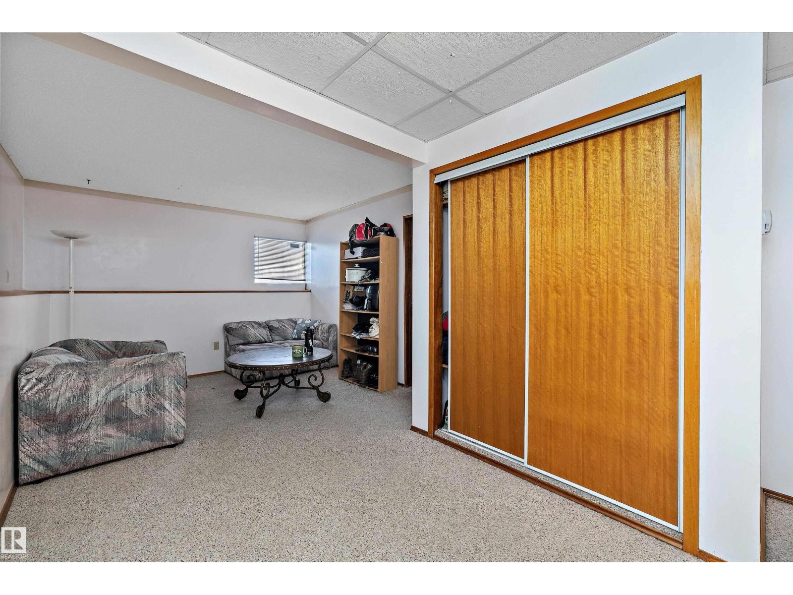 12117 91 ST NW - 31