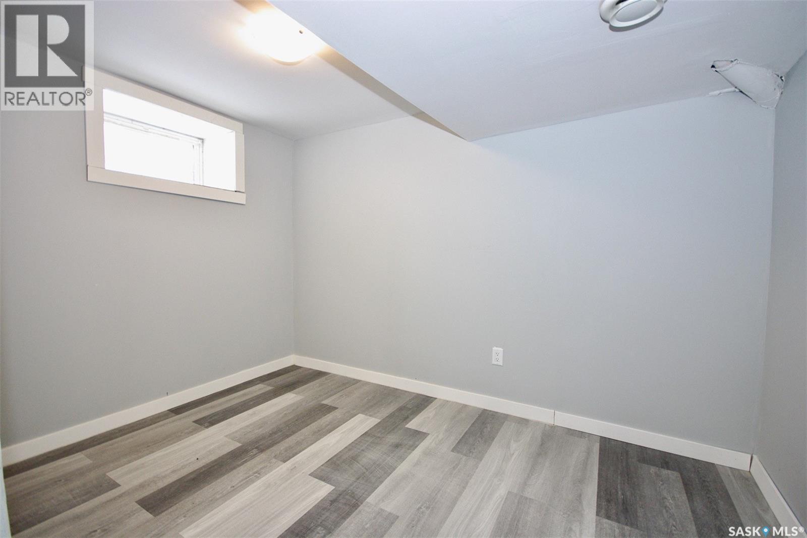 Single Family House for Sale in  E AVENUE N Saskatoon 