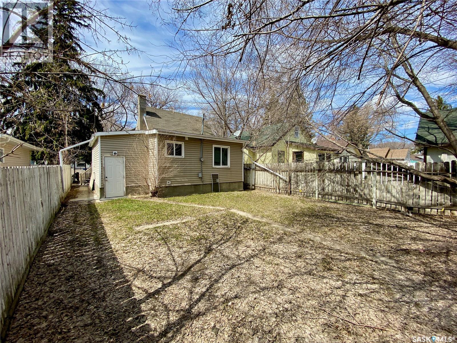 Single Family House for Sale in  E AVENUE N Saskatoon 