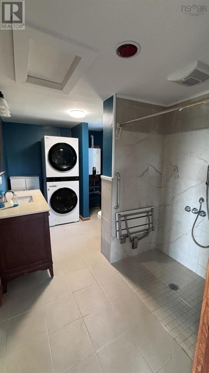 Property 12 of 29 of 3392 HIGHWAY 4