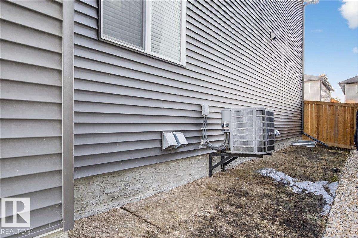 3606 CHECKNITA COVE CV SW, Edmonton