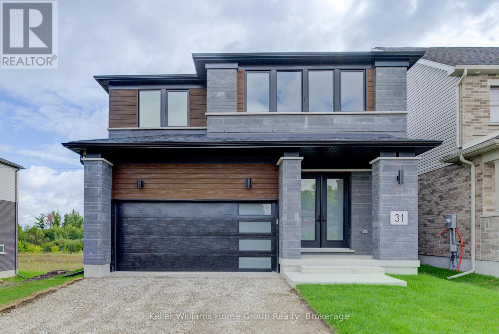 31 NICHOLAS WAY WAY - 1