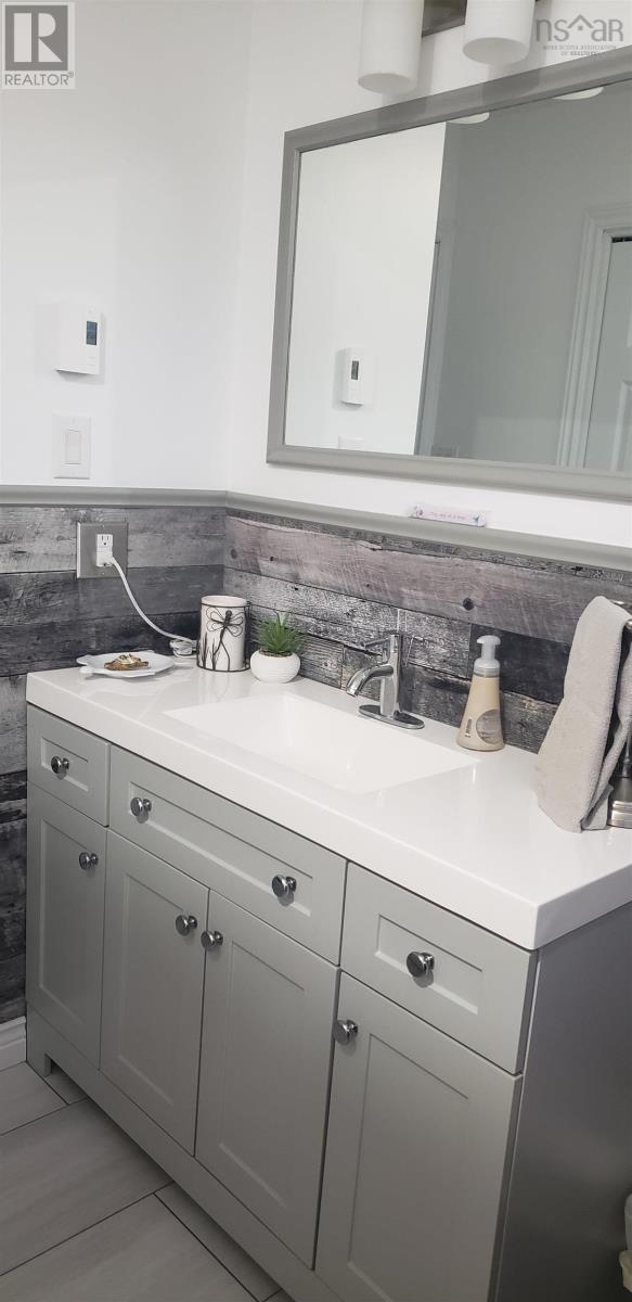 Property 9 of 19 of 11 Toulouse Street