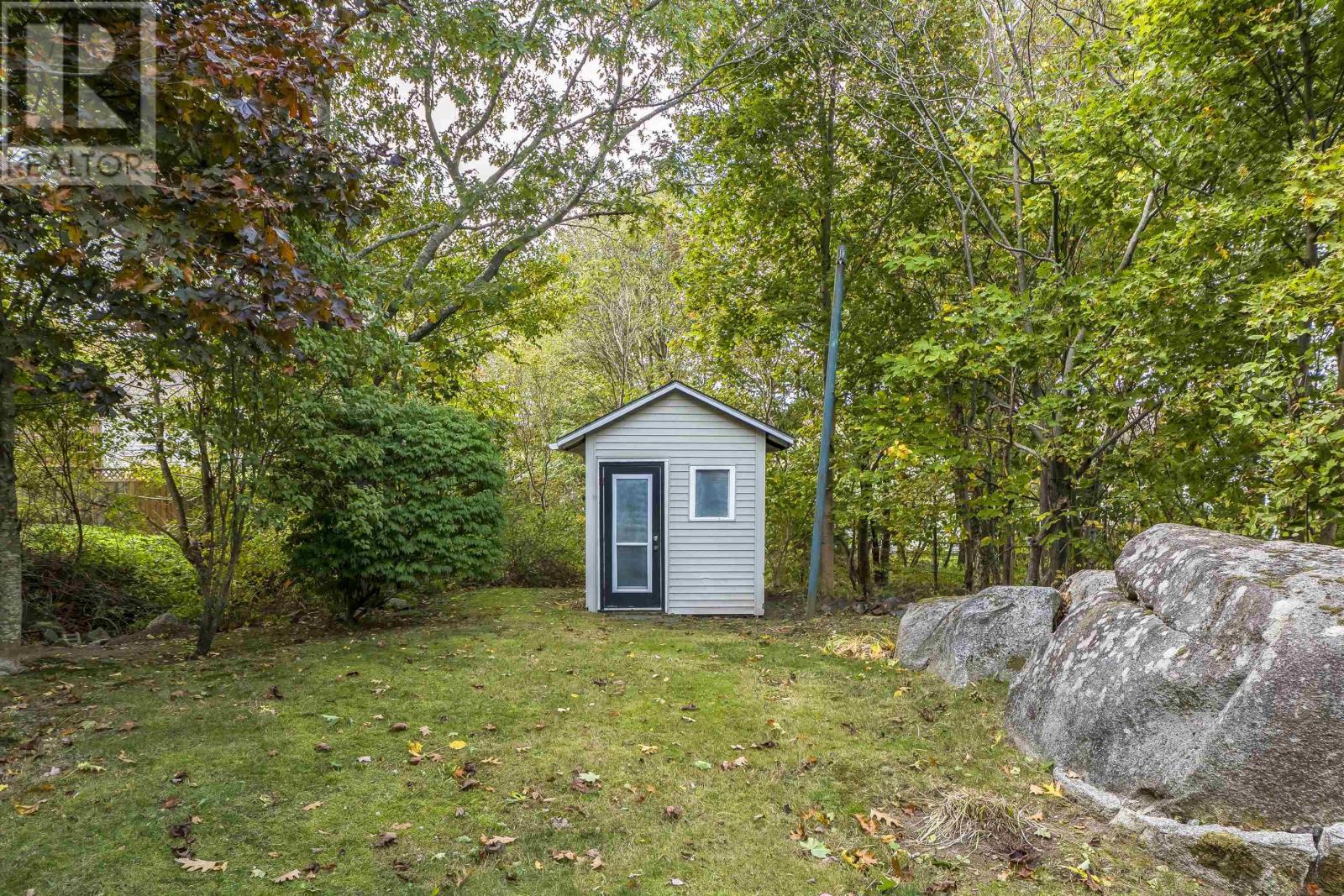 Property 22 of 51 of 47 A/B Withrod Drive