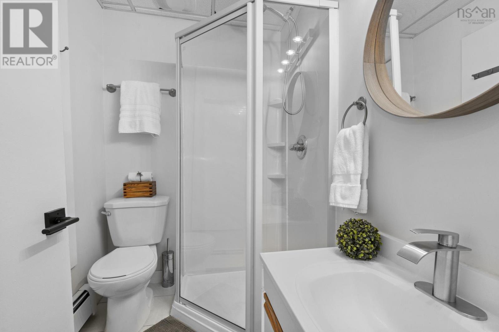 Property 29 of 51 of 47 A/B Withrod Drive