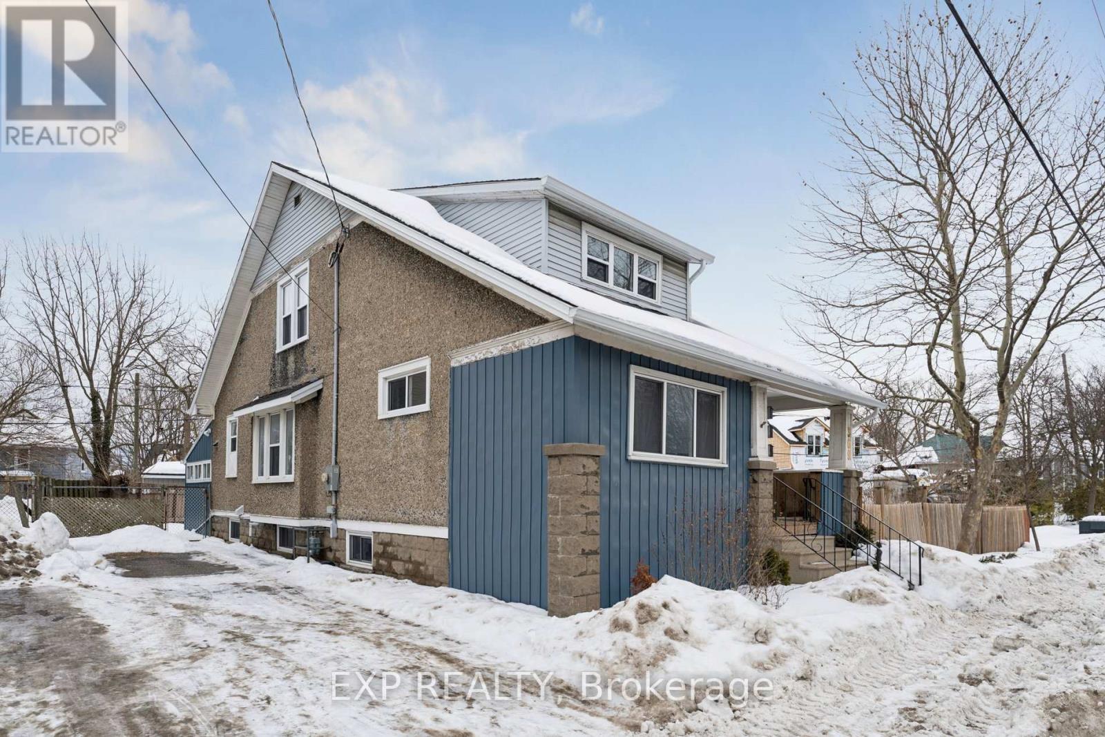 369 GLENDALE AVENUE - Photo 3 of 35, St. Catharines (Secord Woods), Ontario