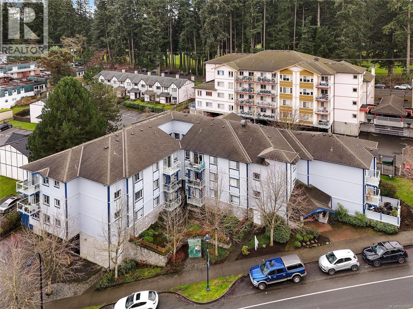 200 383 Wale Rd, Colwood