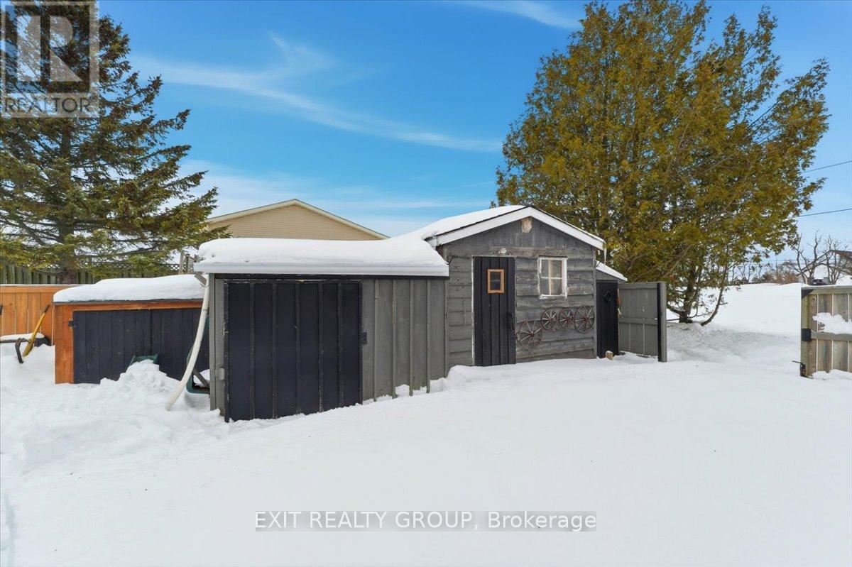 2433 HIGHWAY 62 - 36