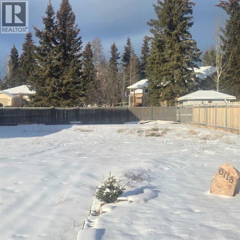 6118 11 Avenue - Photo 2 of 5, Edson, Alberta