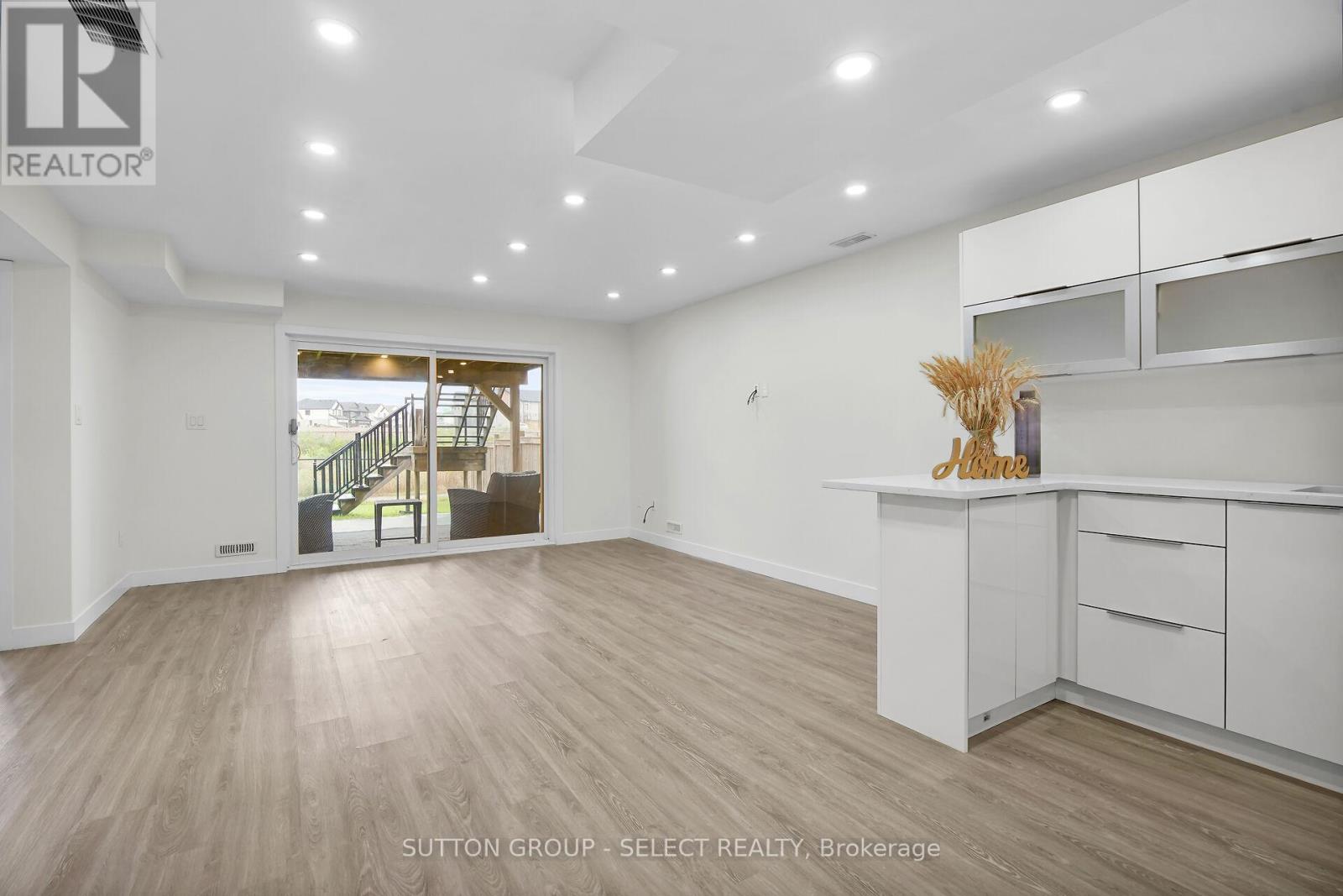 2080 WATEROAK DRIVE Property Photo