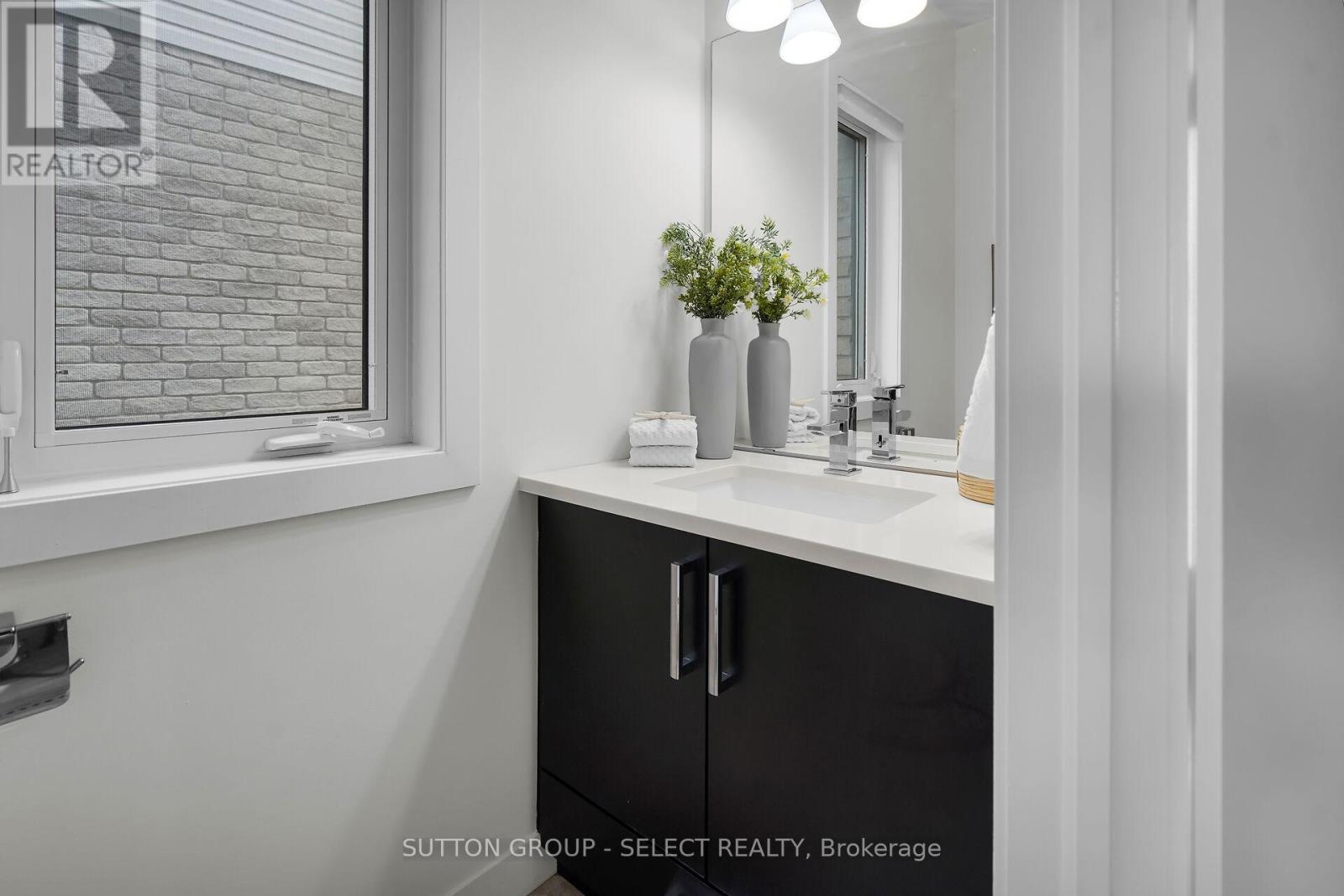 2080 Wateroak photo 5