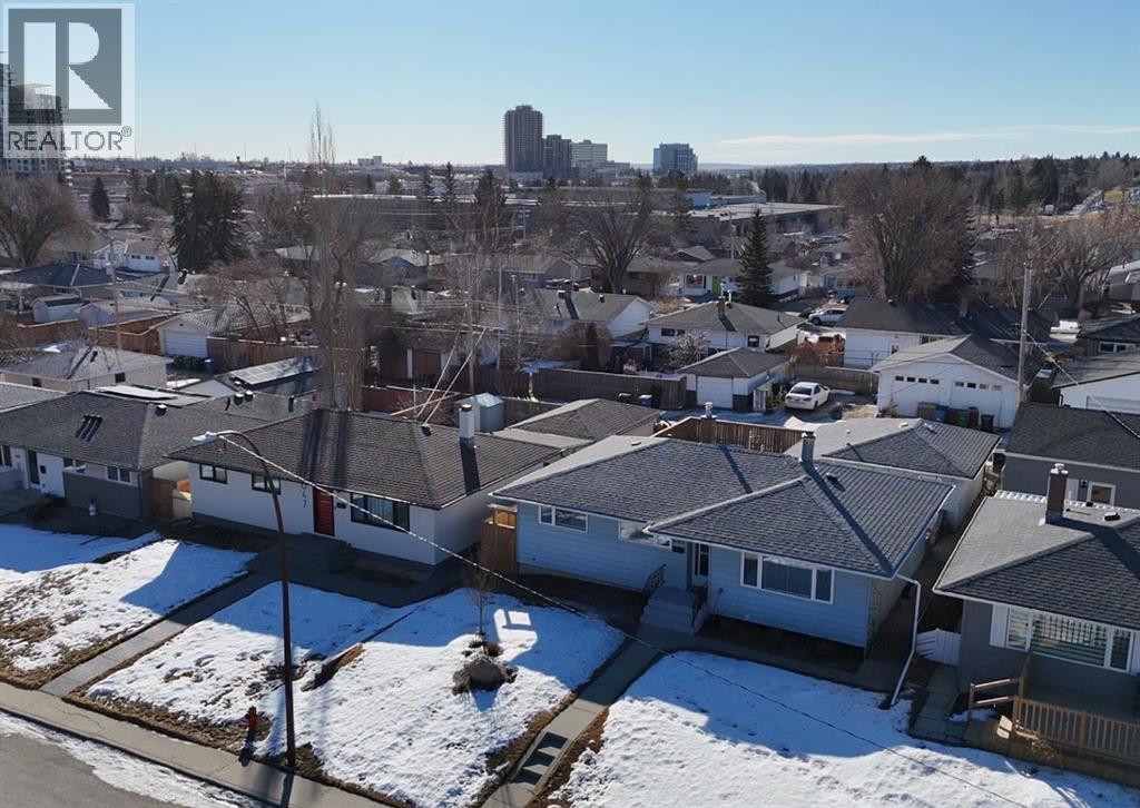 Single Family House Bungalow for Sale in   Avenue SW Haysboro Calgary 