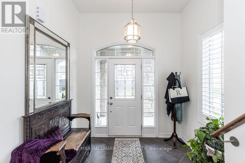 30 WATERVIEW ROAD - Photo 4 of 50, Wasaga Beach, Ontario