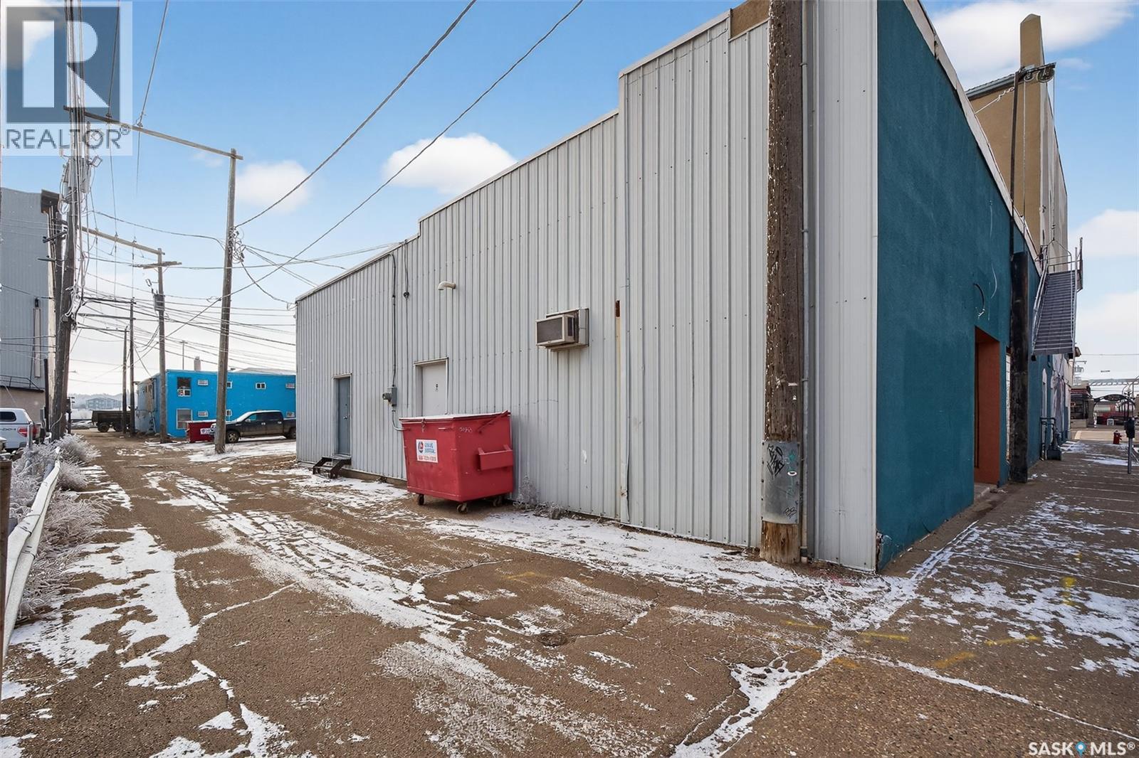 4 37 Main STREET N, Moose Jaw — photo 2
