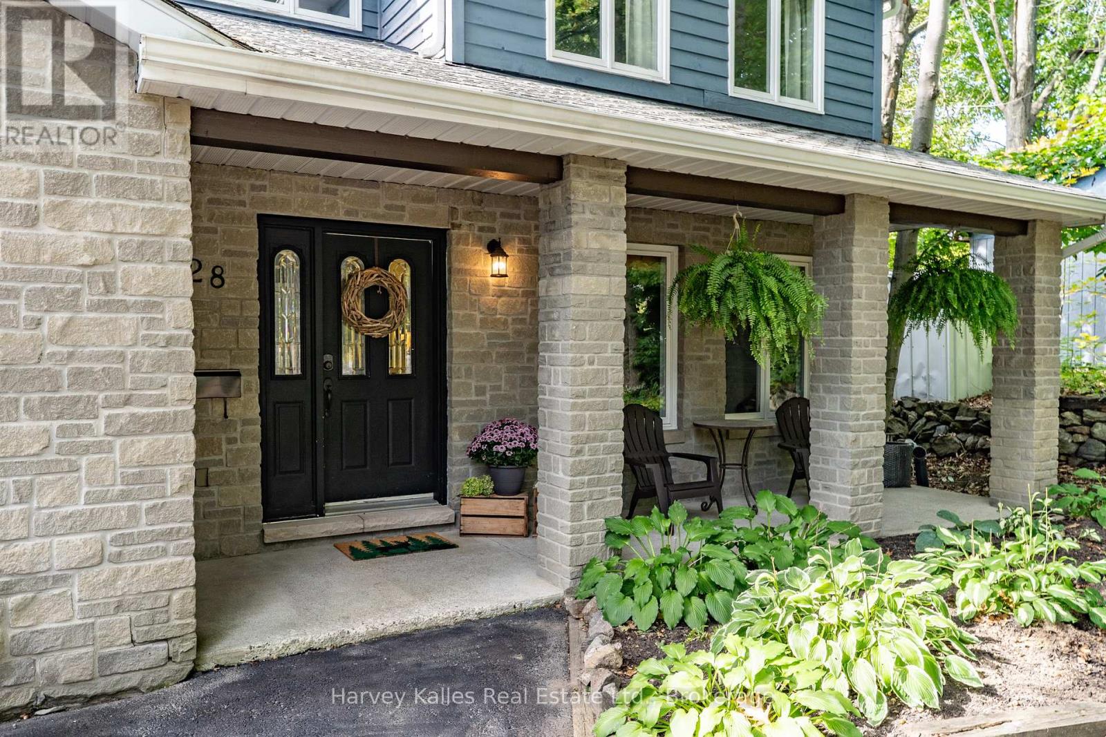 28 QUEEN STREET - Photo 2 of 37, Parry Sound, Ontario