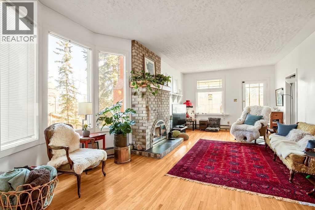 Single Family House Bungalow for Sale in  Erlton Street SW Erlton Calgary 