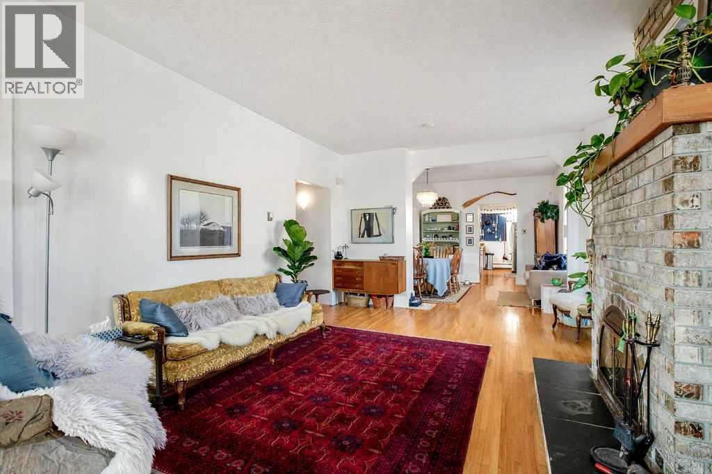 Single Family House Bungalow for Sale in  Erlton Street SW Erlton Calgary 