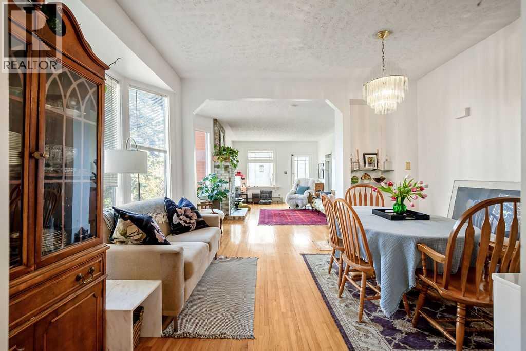 Single Family House Bungalow for Sale in  Erlton Street SW Erlton Calgary 