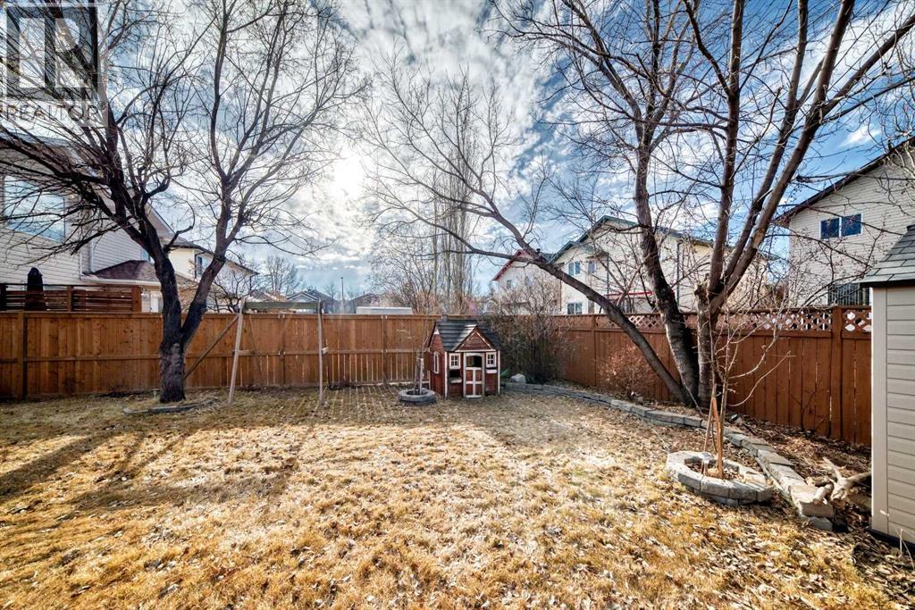 Single Family House for Sale in  Hidden Ranch Crescent NW Hidden Valley Calgary 