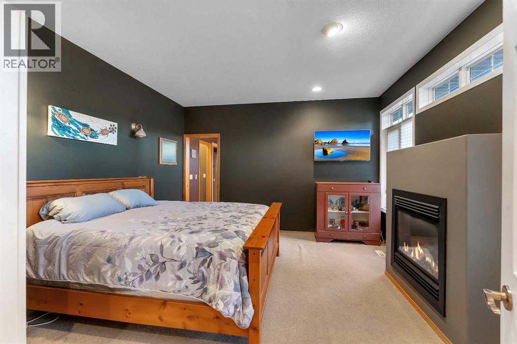 Single Family House for Sale in  Rosery Drive NW Rosemont Calgary 