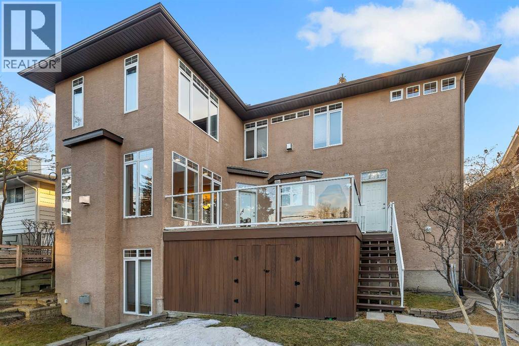 Single Family House for Sale in  Rosery Drive NW Rosemont Calgary 