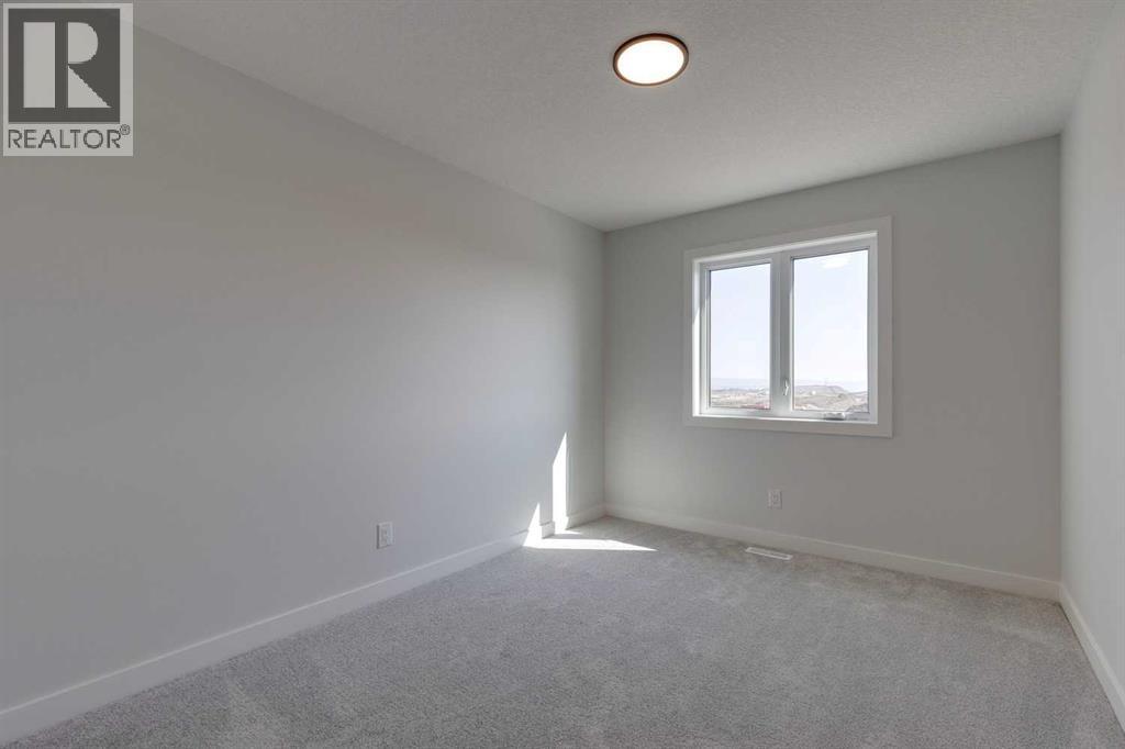 65 Southborough Lane, Cochrane