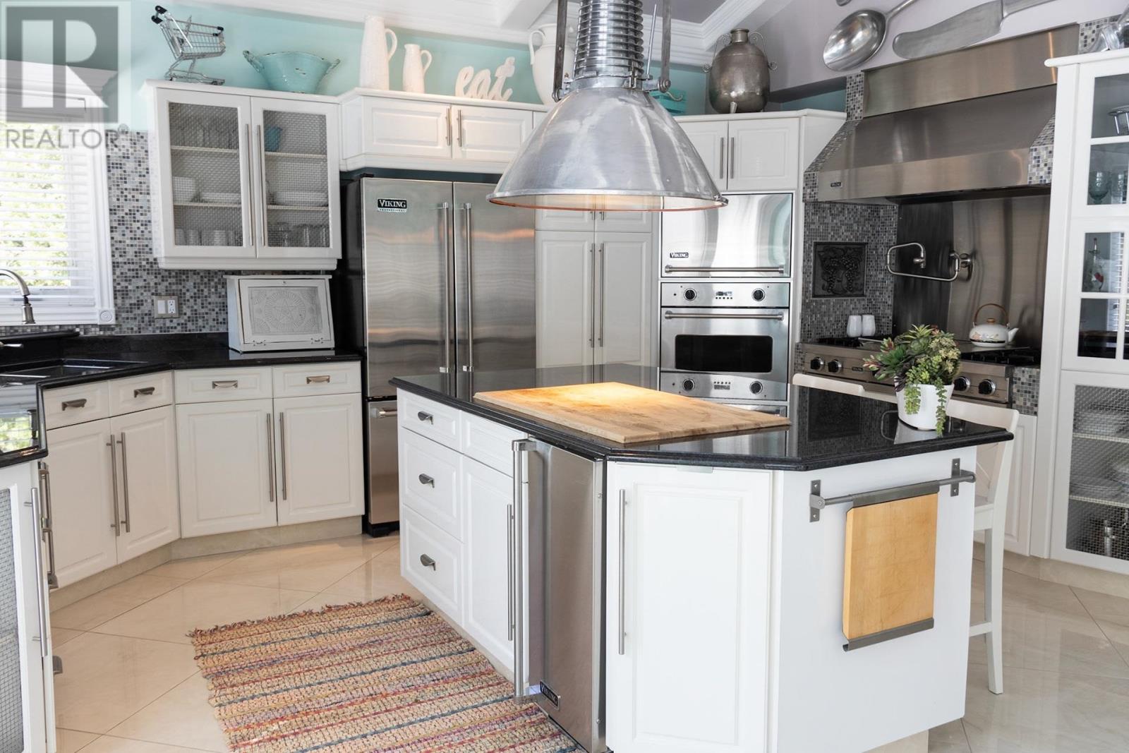 106 BAYVIEW ST - 15