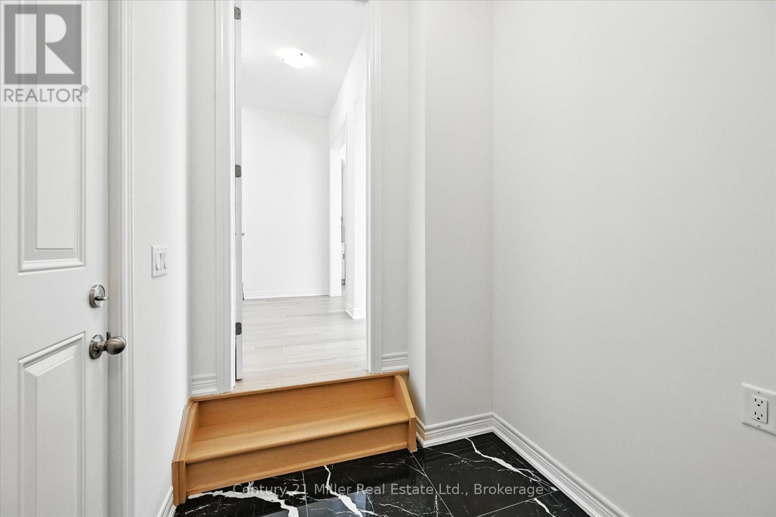3250 MILLICENT AVENUE - 20