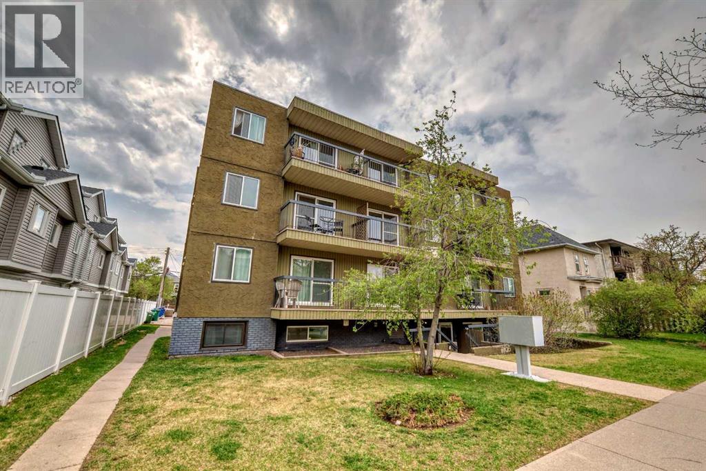 Single Family House for Sale in    Avenue SW Sunalta Calgary 