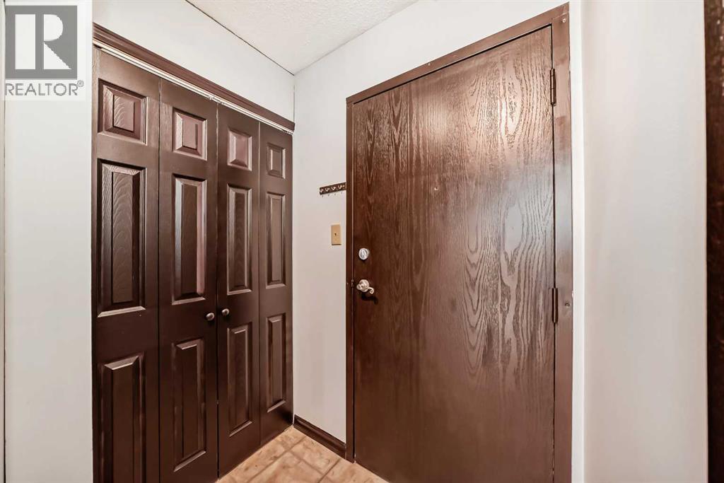 Single Family House for Sale in    Avenue SW Sunalta Calgary 