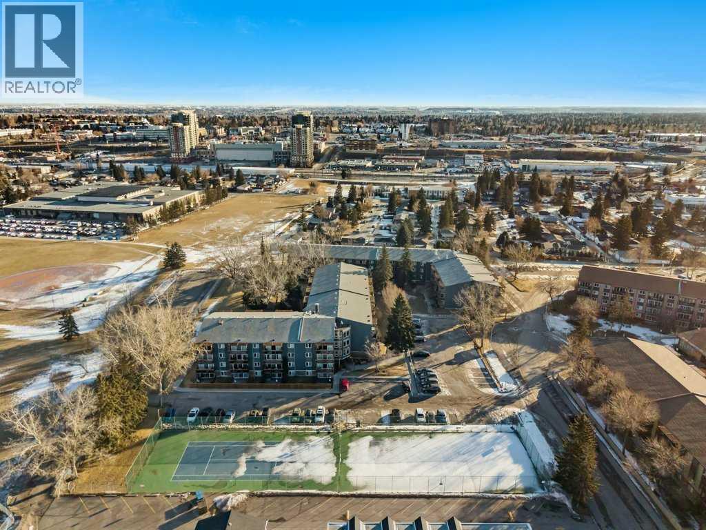 Single Family House for Sale in    Avenue SW Haysboro Calgary 