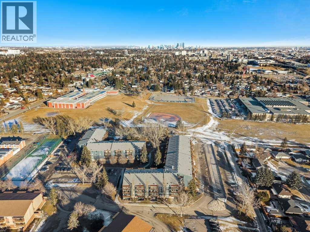 Single Family House for Sale in    Avenue SW Haysboro Calgary 