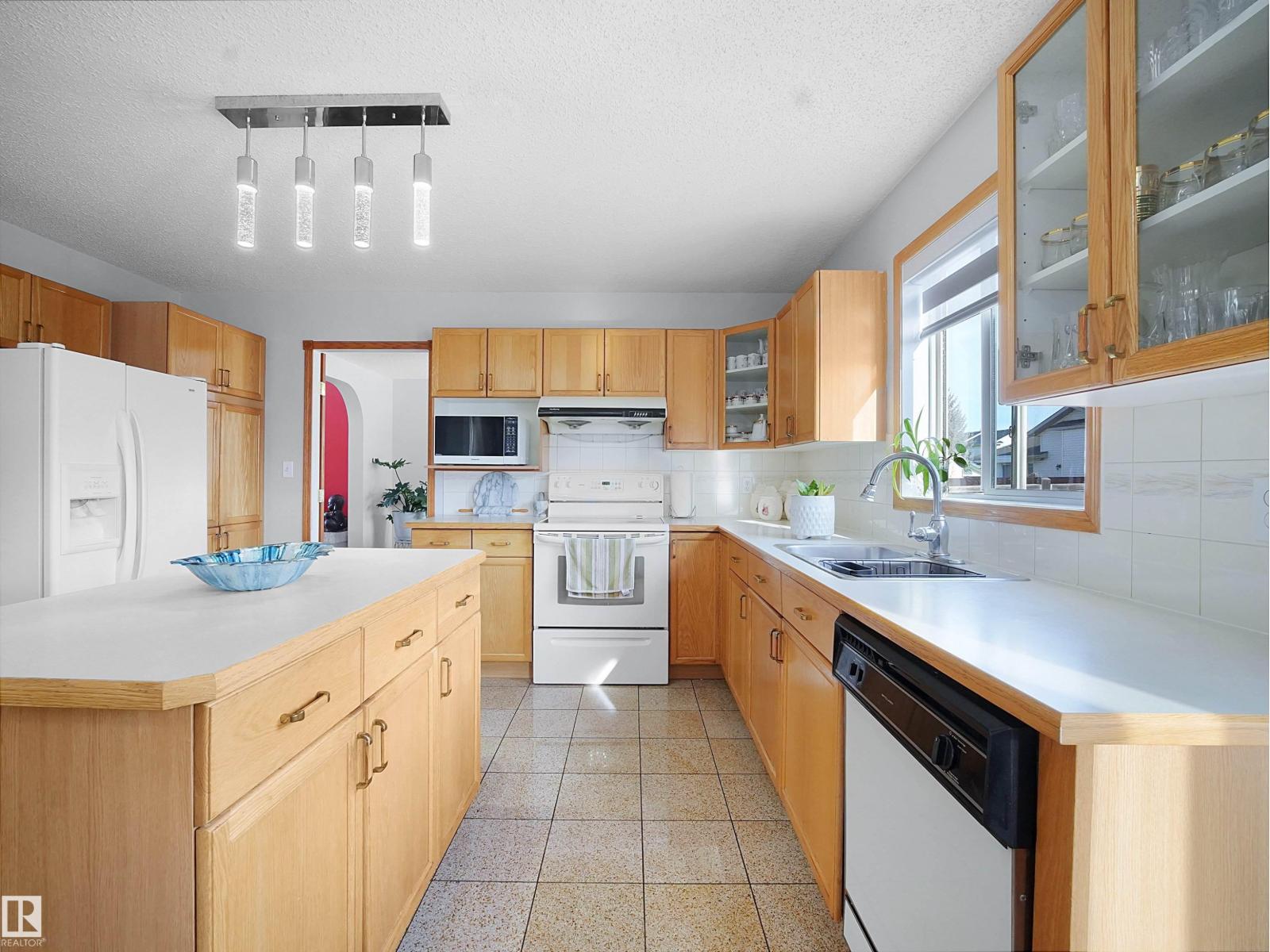 1238 JOYCE CR NW, Edmonton