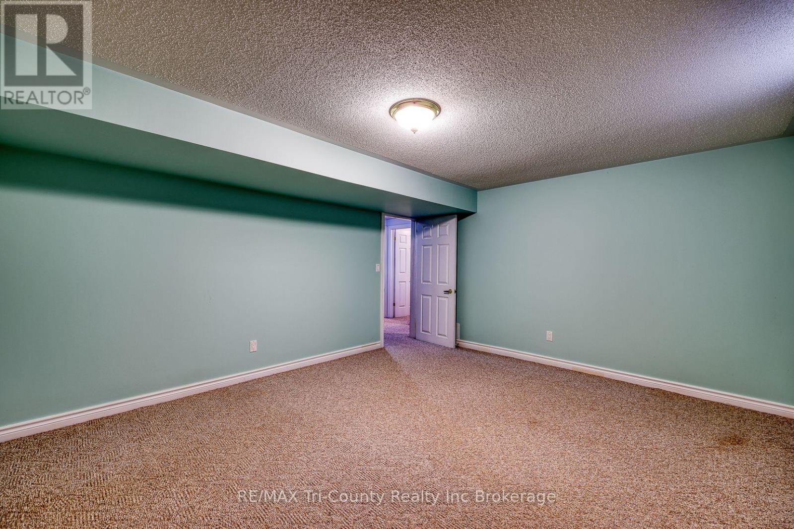42 JACKSON COURT — photo 22
