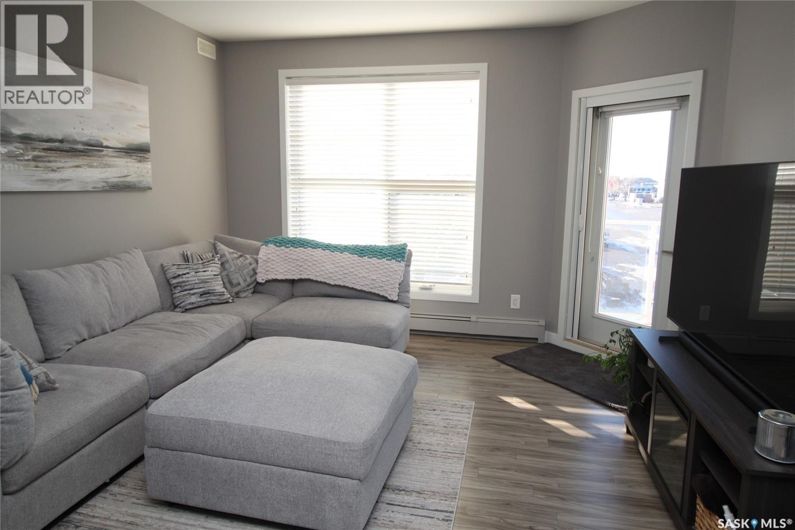 Single Family House Low rise for Sale in   Moss AVENUE Saskatoon 